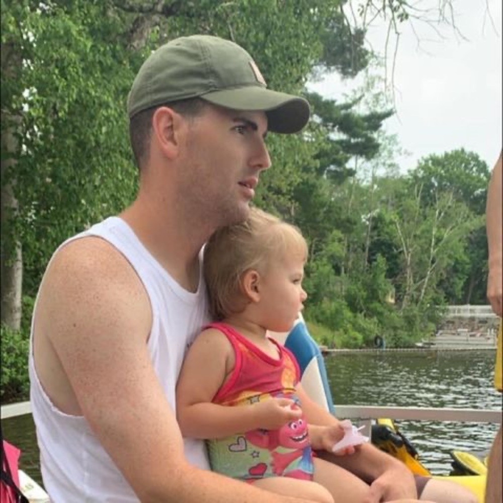 Meet your Posher, Eric